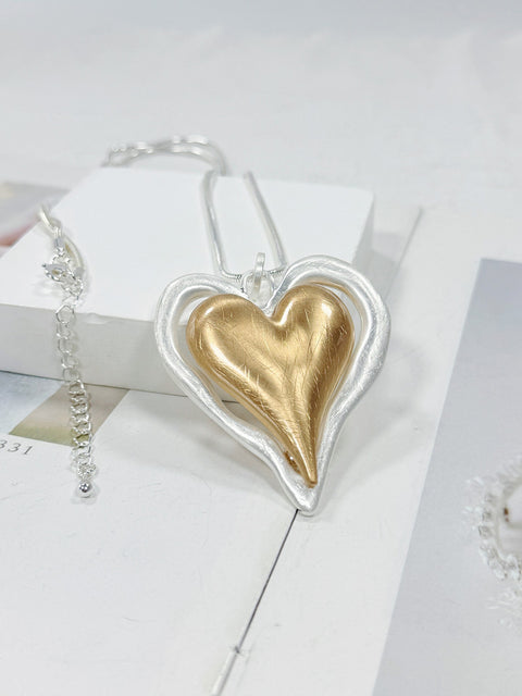 Fashion Alloy Heart Pendent Sweater Necklace